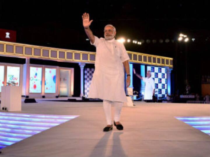Cow politics: Narendra Modi and the tough act of balancing Dalit anger with antagonistic Hindu right