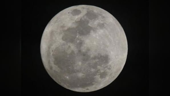 Firm co-founded by Indian-American to launch spacecraft to take human remains to the moon