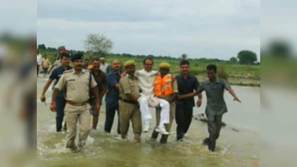 Shivraj Singh Chouhan earns the wrath of Twitter for antics in flood-hit Madhya Pradesh