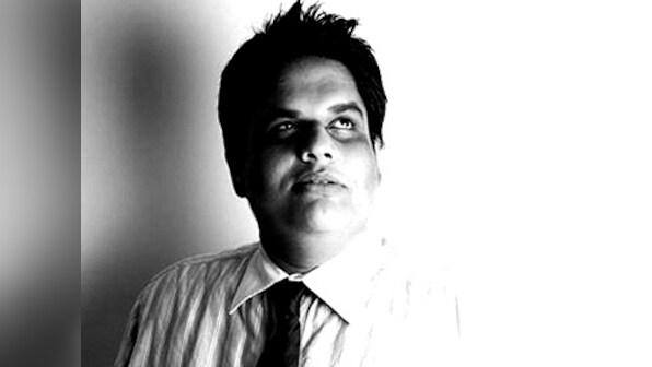 Tanmay Bhat pays a tribute to Sachin Tendulkar on his birthday; apologises for Snapchat joke