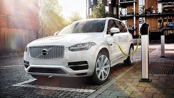 Volvo XC90 T8 Hybrid launched in India at Rs 1.25 crore