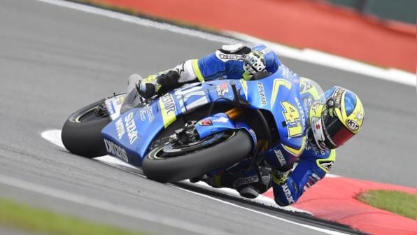 MotoGP 2016: Maverick Vinales takes Suzuki to Silverstone victory