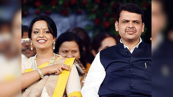 Amruta Fadnavis seeks apology from Nawab Malik for tweets linking her with `drug peddler'