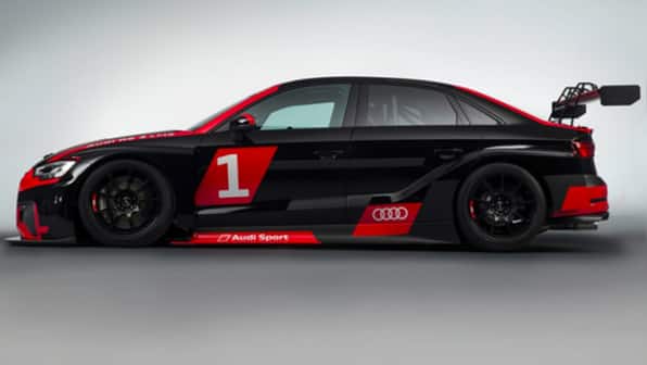 2016 Paris Motor Show: Audi RS3 LMS race car revealed