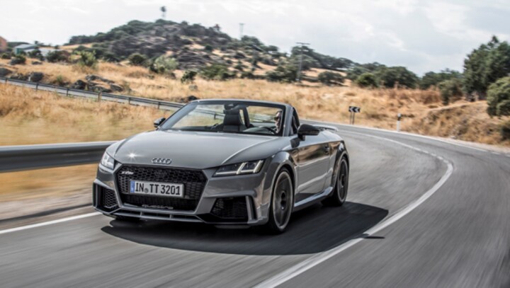 2017 Audi TT RS first drive review