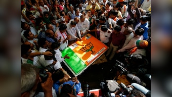 UP polls 2017: BJP, SP to win equal number of seats, finds a survey