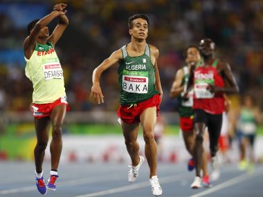 Rio Paralympics 2016: Visually-impaired runner breaks world record, outruns Olympic gold medallist Rio Paralympics 2016: Visually-impaired runner breaks world record, outruns Olympic gold medallist