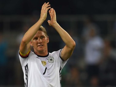 Bastian Schweinsteiger bids aideu to international football with emotional Germany win Bastian Schweinsteiger bids aideu to international football with emotional Germany win