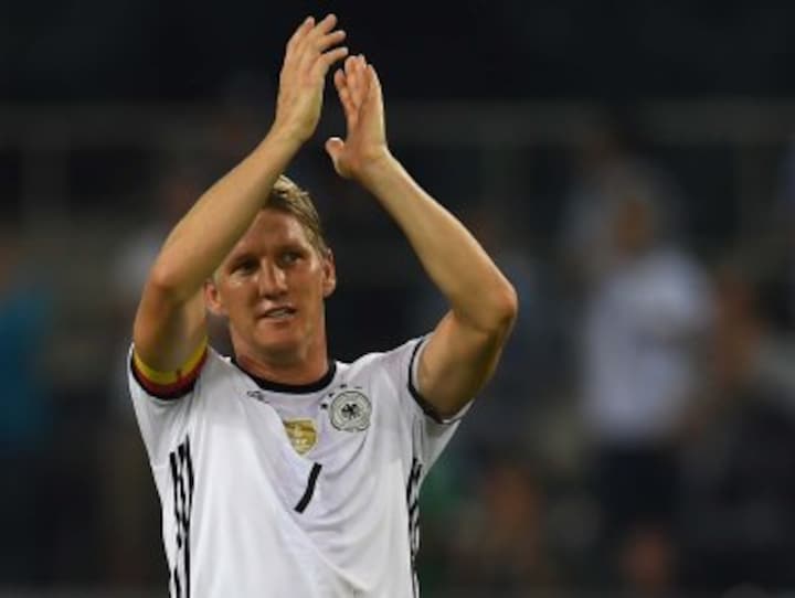 Bastian Schweinsteiger bids aideu to international football with emotional Germany win