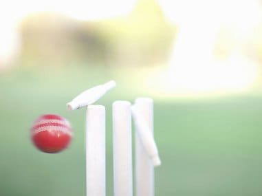 Worlds oldest surviving cricketer Lindsay Tuckett dies aged 97
