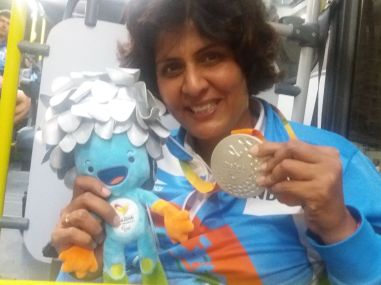 Vistara issues apology as Paralympic medallist Deepa Malik complains of misbehaviour on flight Vistara issues apology as Paralympic medallist Deepa Malik complains of misbehaviour on flight