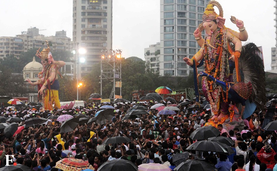 In Mumbai, BMC had organised visarjan facilities at 69 natural and 31 artificial ponds. Sachin Gokhale/Firstpost In Mumbai, BMC had organised visarjan facilities at 69 natural and 31 artificial ponds. Sachin Gokhale/Firstpost