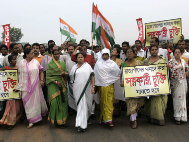 Will Singur verdict be the death blow for Left Front in Bengal? Will Singur verdict be the death blow for Left Front in Bengal?