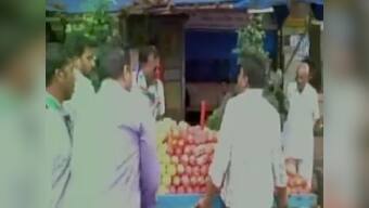 Watch: MNS workers attack fruit vendors in Mumbai
