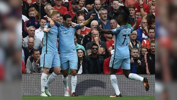 Manchester City draw first blood in Premier League title race with derby win over United