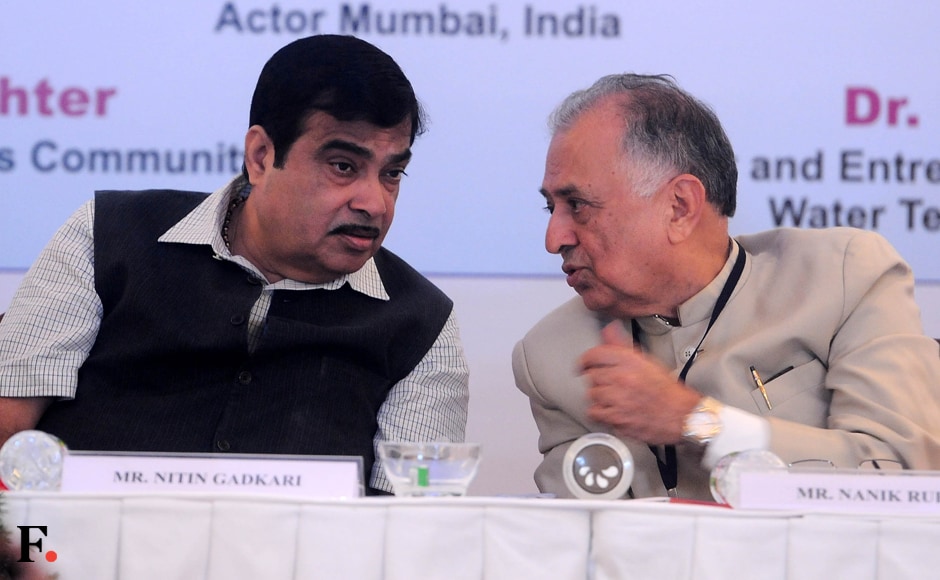 Nitin Gadkari and Nanik Rupani in conversation. Sachin Gokhale/Firstpost Nitin Gadkari and Nanik Rupani in conversation. Sachin Gokhale/Firstpost