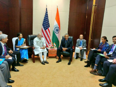 PM Modi meets US President Barack Obama on sidelines of East Asia Summit PM Modi meets US President Barack Obama on sidelines of East Asia Summit