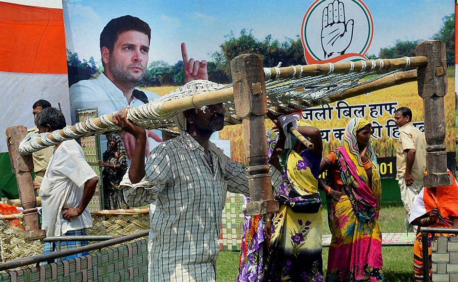 Just a week ago Congress vice-president Rahul Gandhi's khat sabha in Deoria, Uttar Pradesh ended with locals fleeing with the free cots, not surprisingly it happened again during his another khat sabha Mirzapur. People are seen running away cots after Gandhi’s ‘Khat Pe Charcha’ programme as part of his Kisan Yatra at Bihasara Village in Mirzapur on Wednesday. (Photo: PTI) Just a week ago Congress vice-president Rahul Gandhi's khat sabha in Deoria, Uttar Pradesh ended with locals fleeing with the free cots, not surprisingly it happened again during his another khat sabha Mirzapur. People are seen running away cots after Gandhi’s ‘Khat Pe Charcha’ programme as part of his Kisan Yatra at Bihasara Village in Mirzapur on Wednesday. (Photo: PTI)