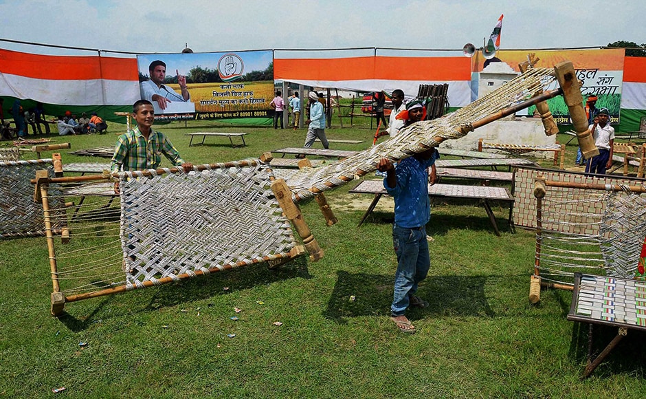 The Congress vice-president has embarked on an epic 2500 km-long epic 'Kisan Mahayatra' from Deoria in eastern Uttar Pradesh where he would interact with the locals. (Photo: PTI) The Congress vice-president has embarked on an epic 2500 km-long epic 'Kisan Mahayatra' from Deoria in eastern Uttar Pradesh where he would interact with the locals. (Photo: PTI)