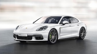 Porsche Panamera 4 E-Hybrid unveiled