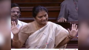 SC asks sacked AIADMK MP Sasikala Pushpa to join probe in criminal cases against her
