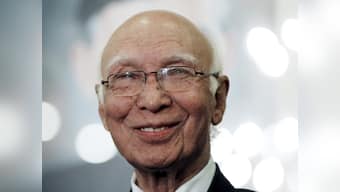 Pakistan striving to hold peace talks with Afghanistan: Sartaj Aziz