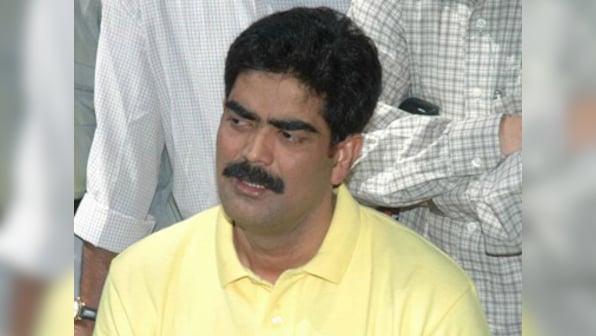 JD(U) mulling action against party MLA for mingling with Shahabuddin after his release