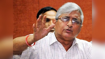 Goa Election 2017: Manohar Parrikar desperate to return to Goa, says Subhash Velingkar