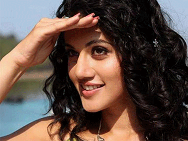 Taapsee Pannu to act alongside Rishi Kapoor in Anubhav Sinha's thriller titled Mulk Taapsee Pannu to act alongside Rishi Kapoor in Anubhav Sinha's thriller titled Mulk