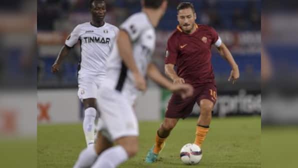 Europa League: Manchester United break Ukranian resolve; Francesco Totti, Mario Balotelli shine
