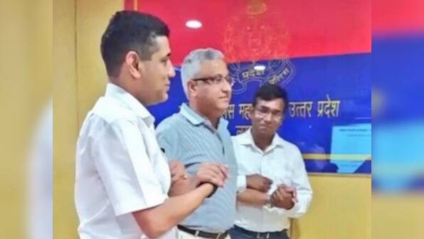 UP DGP Javeed Ahmad leads from front, volunteers for Taser gunshot