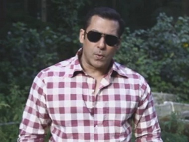 Salman Khan proves he is sabka bhai with this promo message: 'Baar baar dekho Freaky Ali' Salman Khan proves he is sabka bhai with this promo message: 'Baar baar dekho Freaky Ali'