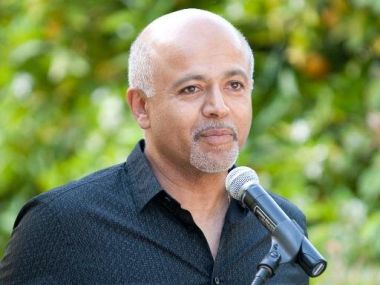 Indian-American physician Abraham Verghese to receive National Humanities Medal Indian-American physician Abraham Verghese to receive National Humanities Medal