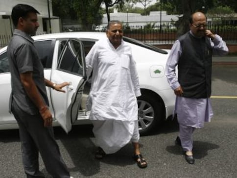 'Amar Singh saved me from being jailed': Here's what Mulayam Singh was referring to 'Amar Singh saved me from being jailed': Here's what Mulayam Singh was referring to