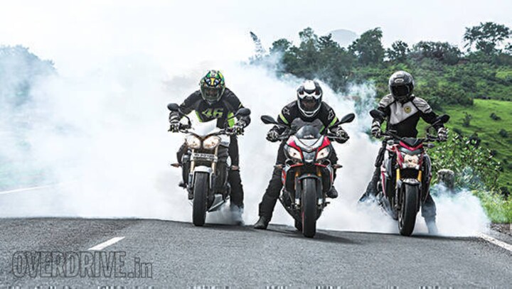 Comparo: Aprilia Tuono V4 1100 Factory vs Suzuki GSX-S1000 vs  Triumph Speed Triple