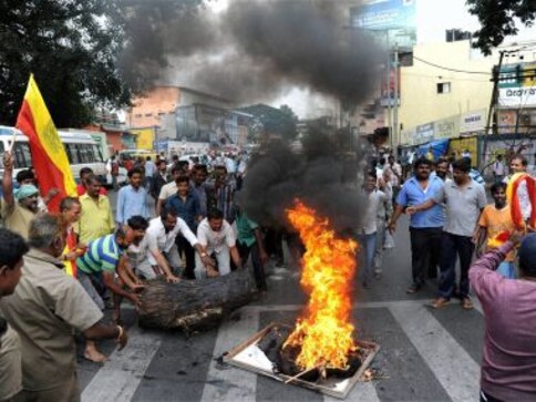 Cauvery issue: Violence in Karnataka, Tamil Nadu inspired by chauvinism, myopic politics, media Cauvery issue: Violence in Karnataka, Tamil Nadu inspired by chauvinism, myopic politics, media
