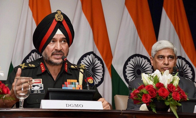 Director-General Military Operations (DGMO), Ranbir Singh and MEA spokesperson Vikas Swarup at the press briefing on Thursday. PTI