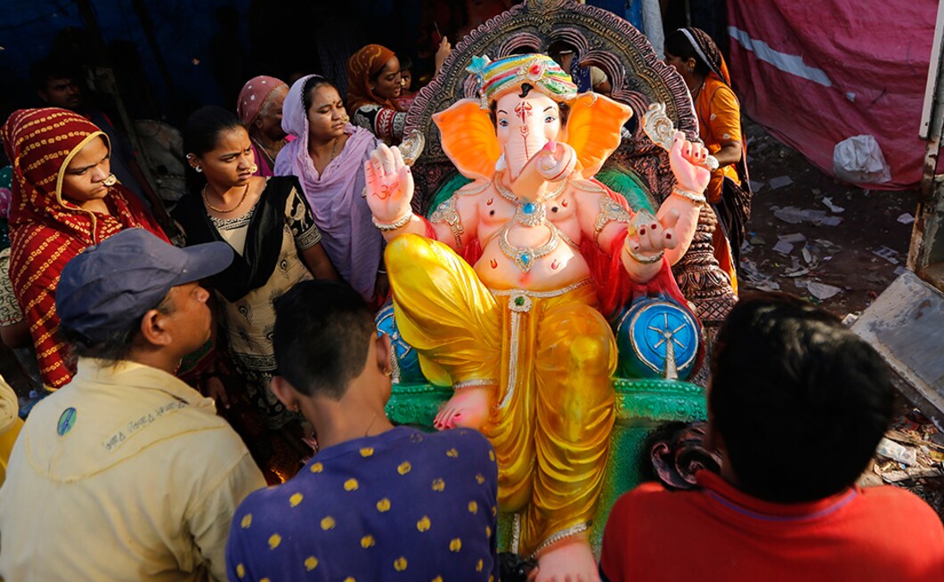 Ganesh Chaturthi 2016 Celebrations Across India With Traditional Idols 5401