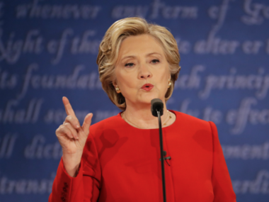 Clinton wins debate claim TV networks, Trump gaining in polls Clinton wins debate claim TV networks, Trump gaining in polls