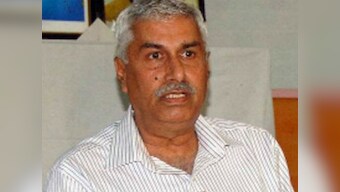 RSS leader Jagdish Gagneja passes away, senior BJP members pay last respects
