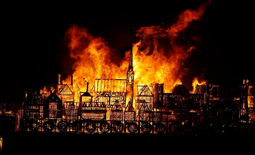 A 120-metre long sculpture of the 17th Century London skyline is set alight in a retelling of the story of the Great Fire of London in 1666. AP