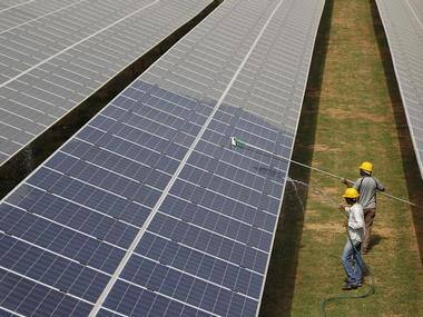 Solar power capacity addition fuelled by imports: How local panel producers can benefit from Make in India