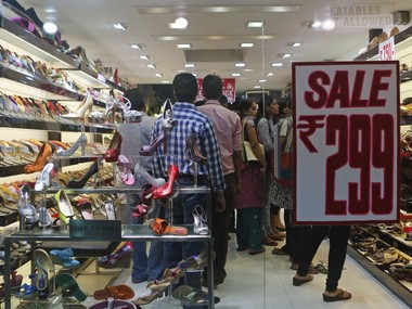 From LG to Whirlpool: Consumer goods cos upbeat about sales this festival on rains, pay commission From LG to Whirlpool: Consumer goods cos upbeat about sales this festival on rains, pay commission