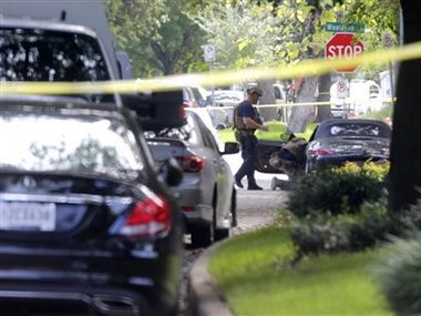 Houston shooting: Troubled lawyer fires at commuters, injures 9 before being killed by police Houston shooting: Troubled lawyer fires at commuters, injures 9 before being killed by police