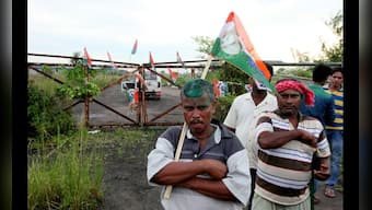 On Singur Diwas, sense of confusion and unease prevails among farmers and daily wage labourers