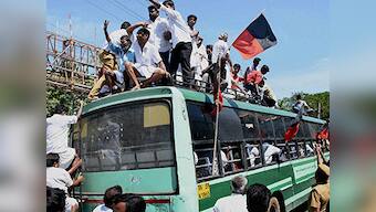 Tamil Nadu bandh: Twitterati reacts to state's protest over Cauvery issue