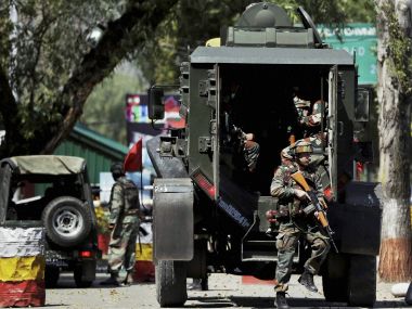 Uri attack: Prepare for more strikes, but don't confuse Pak infiltrators with Kashmiris Uri attack: Prepare for more strikes, but don't confuse Pak infiltrators with Kashmiris