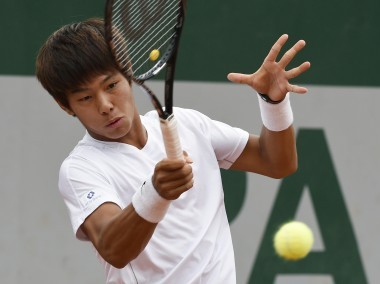 South Korea's hearing-impaired player Duckhee Lee hits right note on tennis court South Korea's hearing-impaired player Duckhee Lee hits right note on tennis court