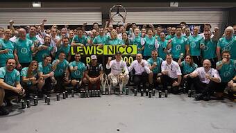 F1 2016: Lewis Hamilton takes victory at US GP