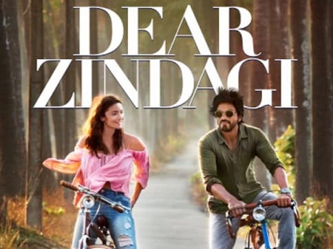 srk shirt in dear zindagi